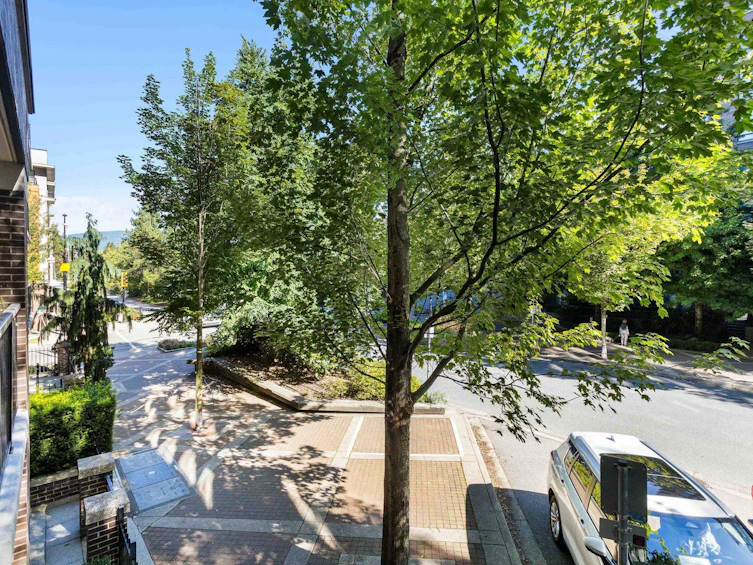 205-175 W 1st Street, North Vancouver, BC, V7M 3N9 - 25