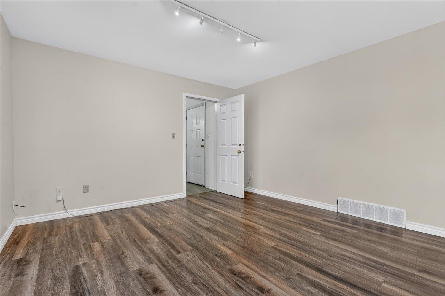 2769 Mccurdy Place, Abbotsford, BC, V2T 5L2 - 20