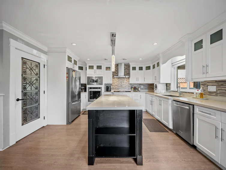 7626 Hedley Avenue, Burnaby, BC, V5E 2R3 - 13