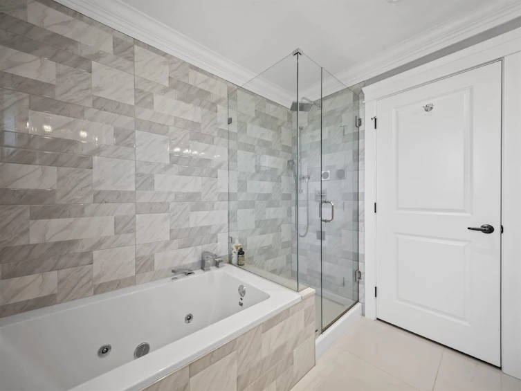 7626 Hedley Avenue, Burnaby, BC, V5E 2R3 - 24