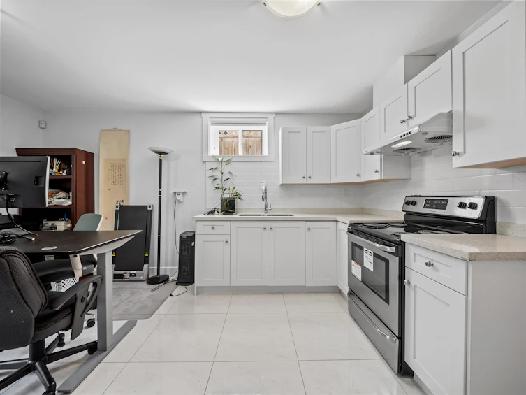 7626 Hedley Avenue, Burnaby, BC, V5E 2R3 - 31