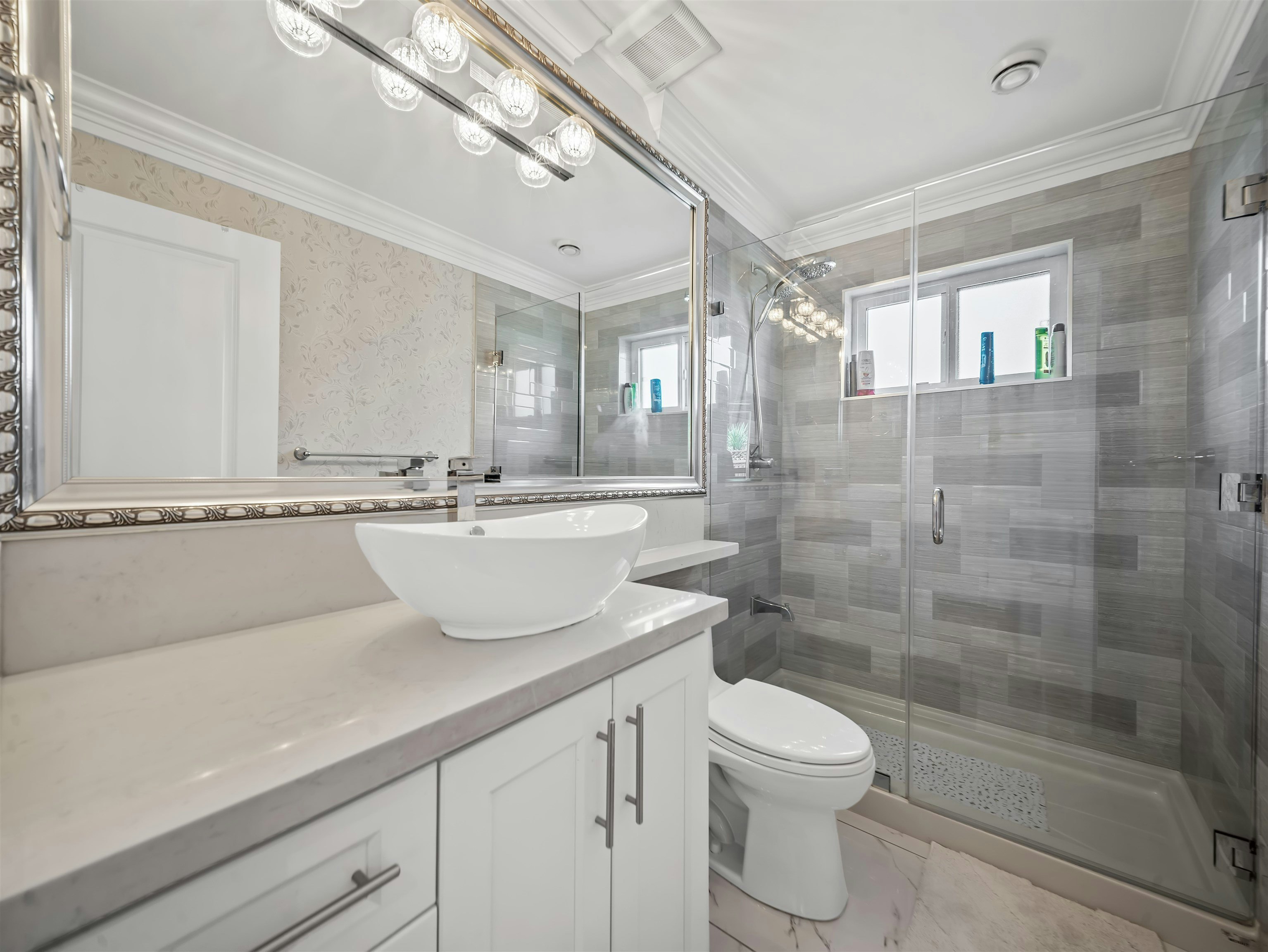 7626 Hedley Avenue, Burnaby, BC, V5E 2R3 - 33