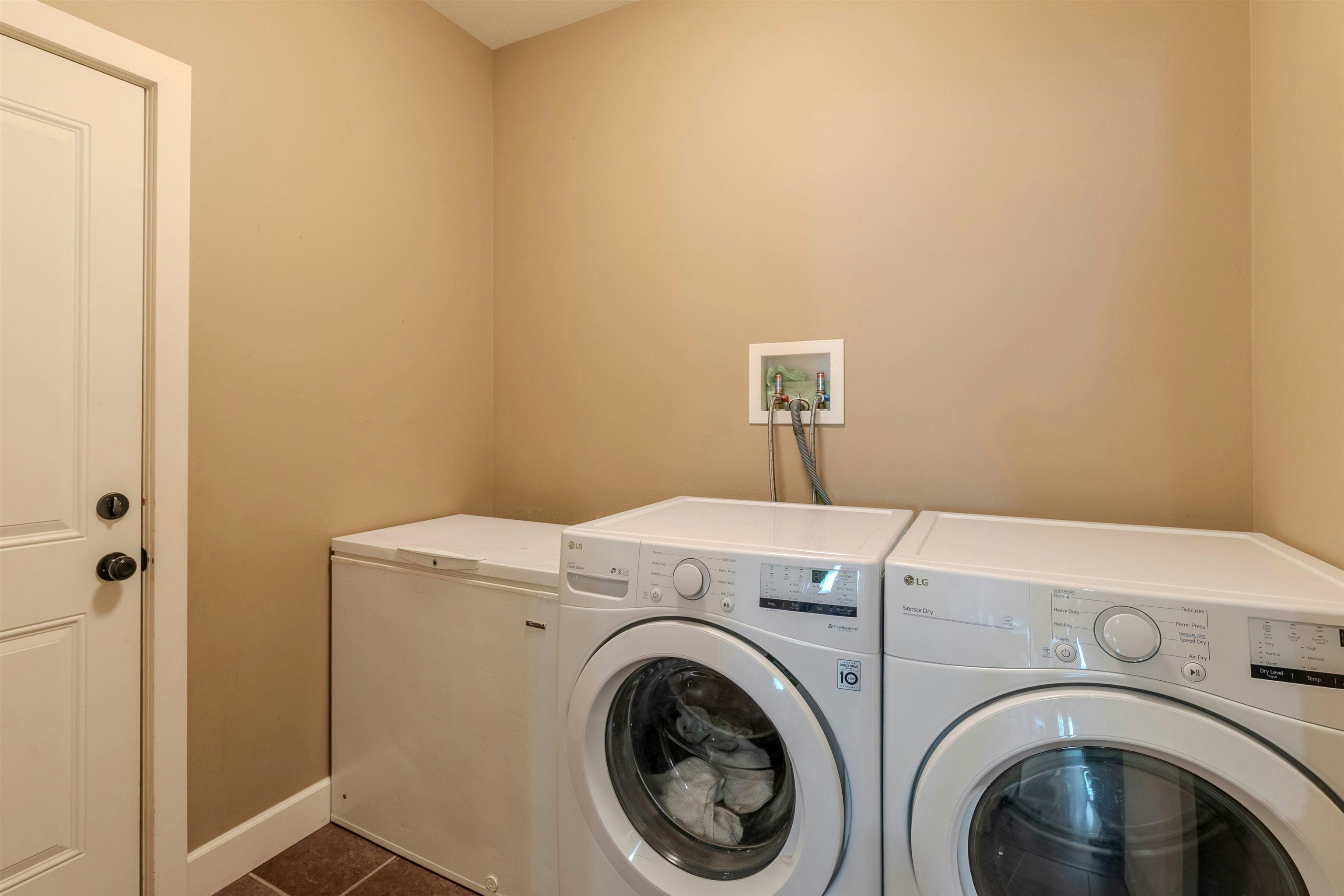 35159 Mcewen Avenue, Mission, BC, V2V 6R4 - 21