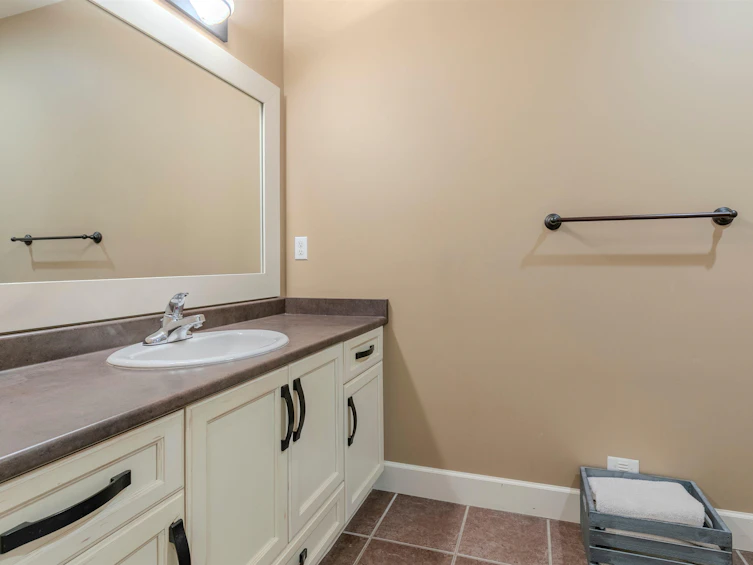 35159 Mcewen Avenue, Mission, BC, V2V 6R4 - 26