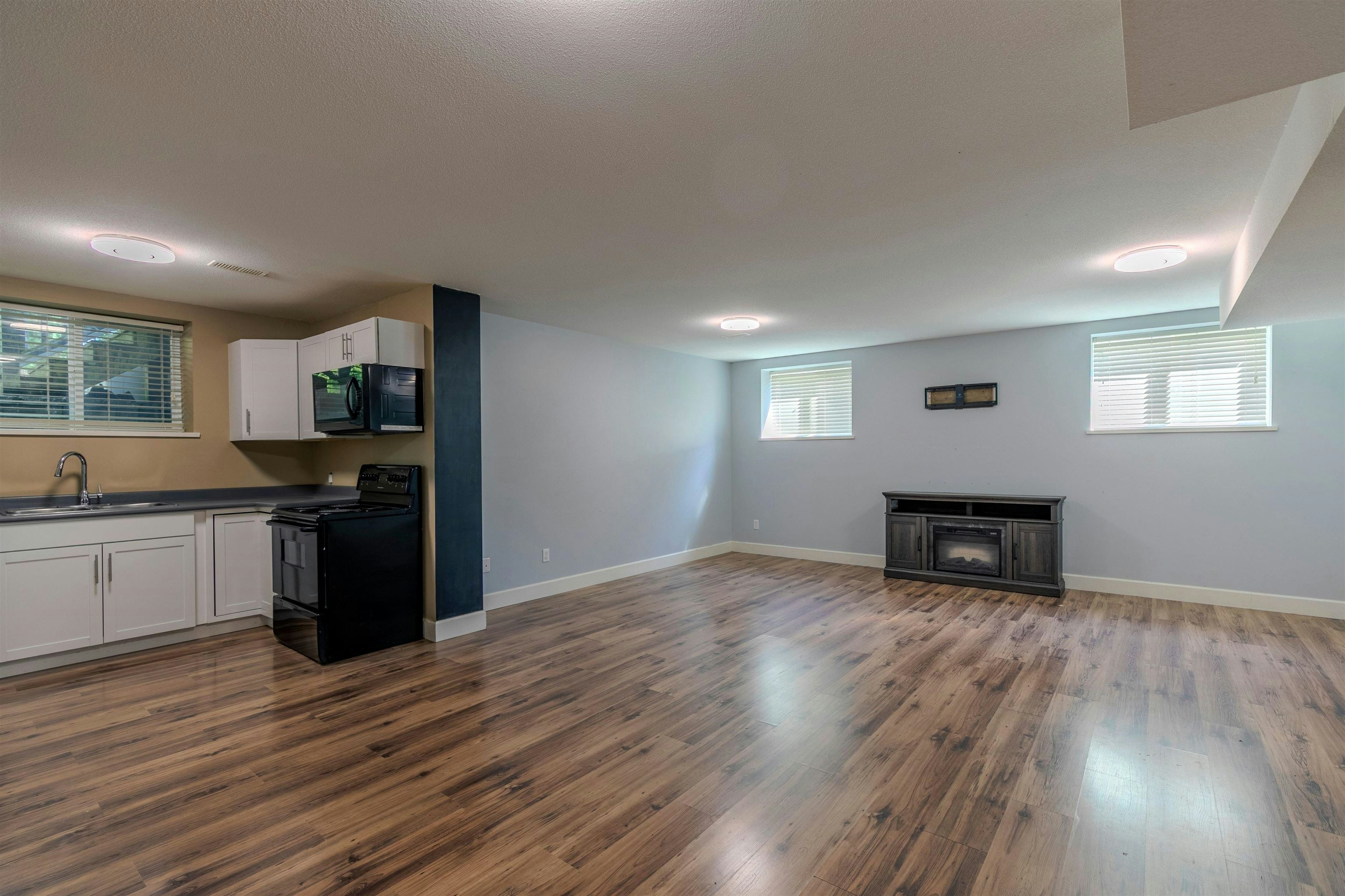 35159 Mcewen Avenue, Mission, BC, V2V 6R4 - 28