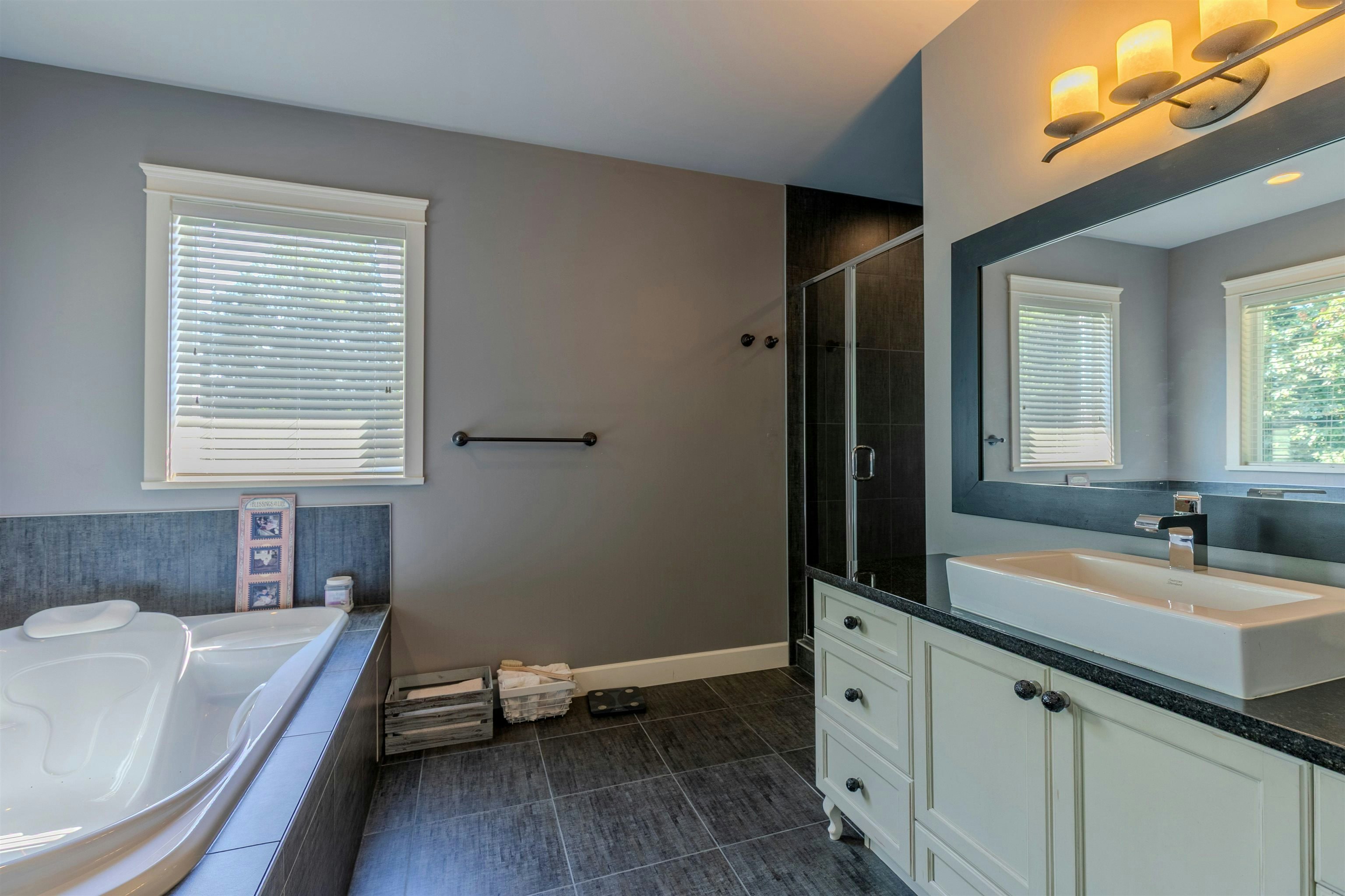 35159 Mcewen Avenue, Mission, BC, V2V 6R4 - 25