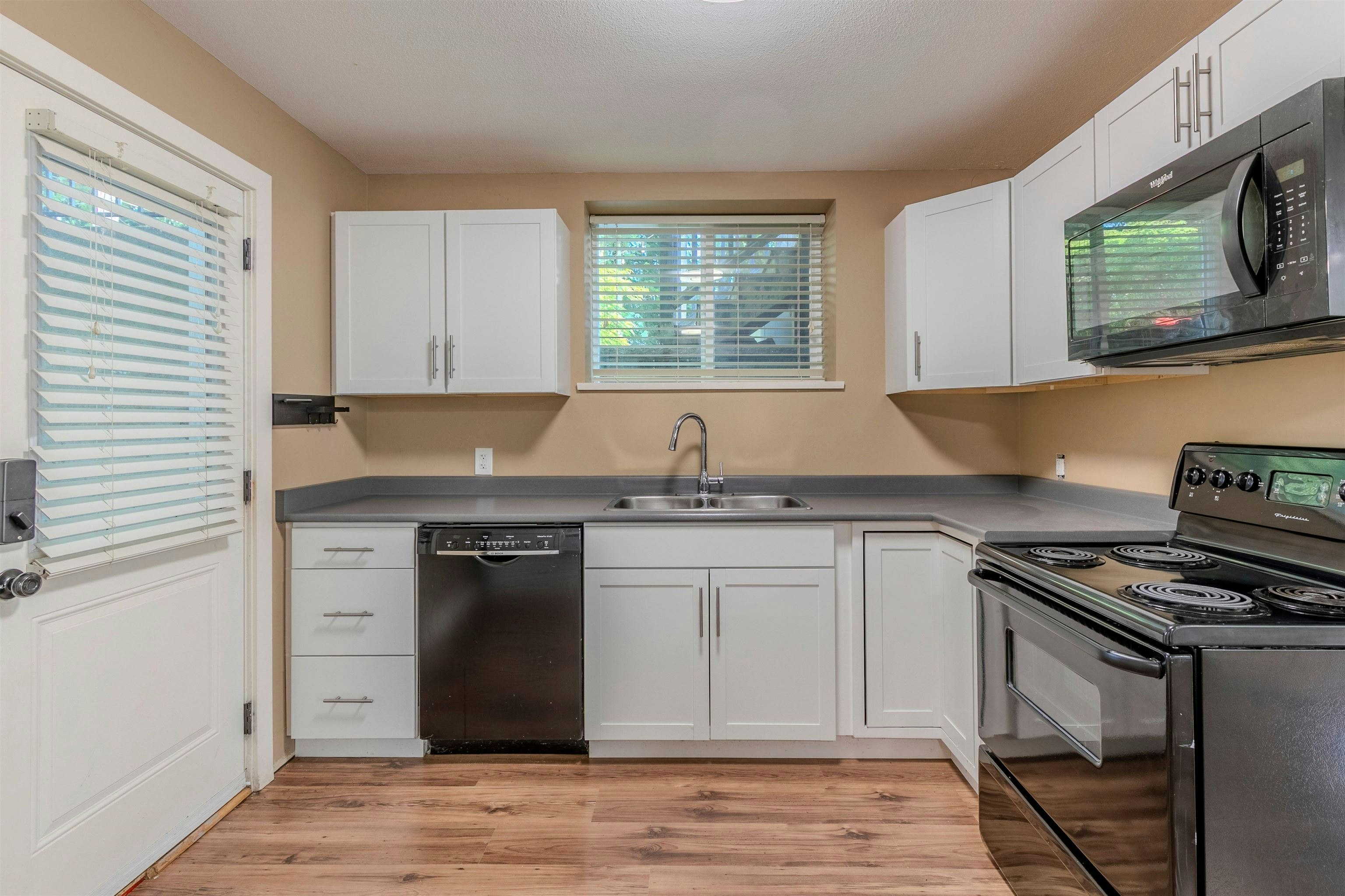 35159 Mcewen Avenue, Mission, BC, V2V 6R4 - 29