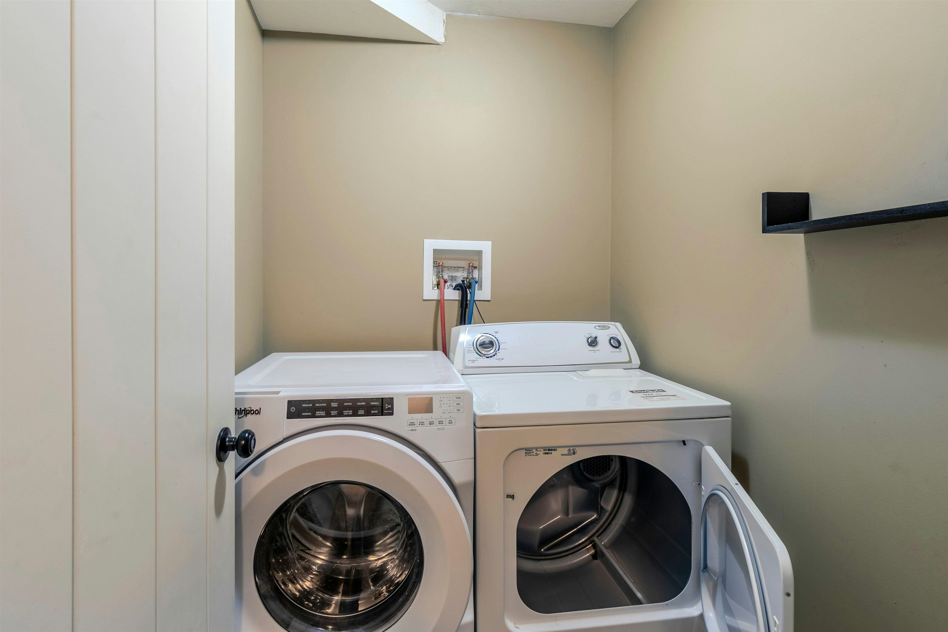 35159 Mcewen Avenue, Mission, BC, V2V 6R4 - 32