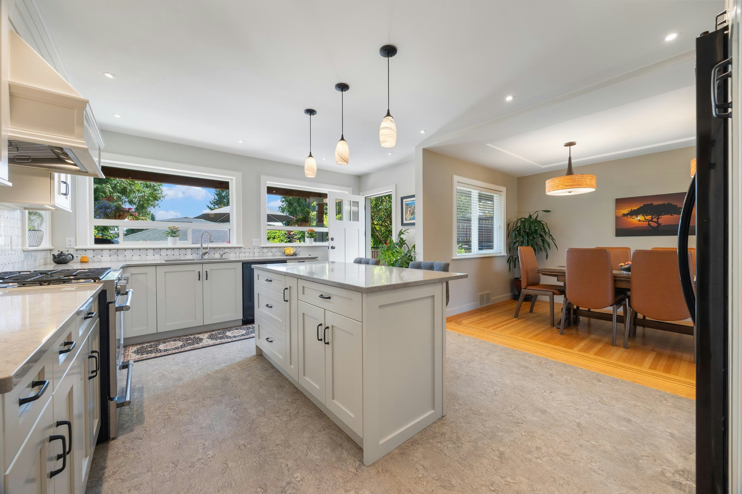 8236 17th Avenue, Burnaby, BC, V3N 1M8 - 16