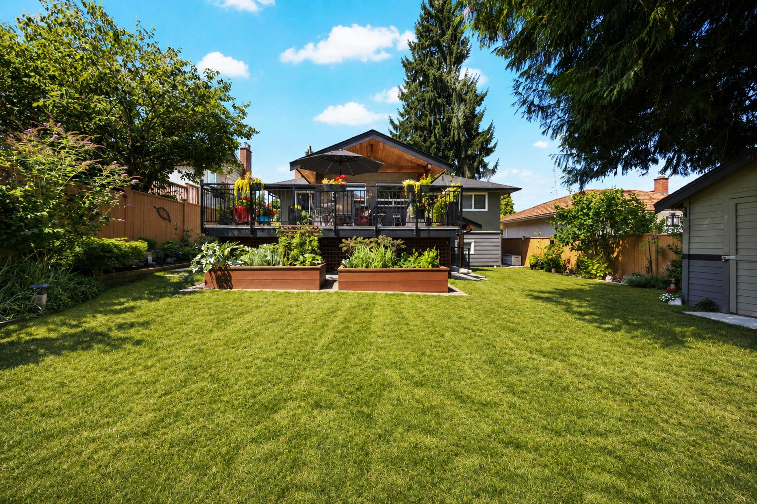 8236 17th Avenue, Burnaby, BC, V3N 1M8 - 36