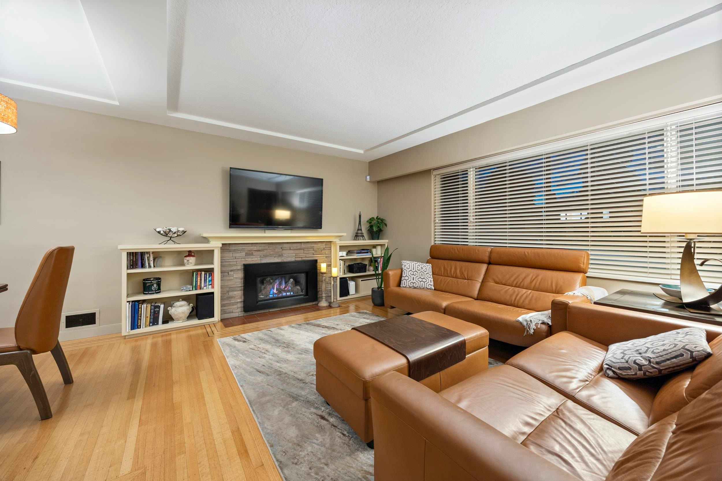 8236 17th Avenue, Burnaby, BC, V3N 1M8 - 9