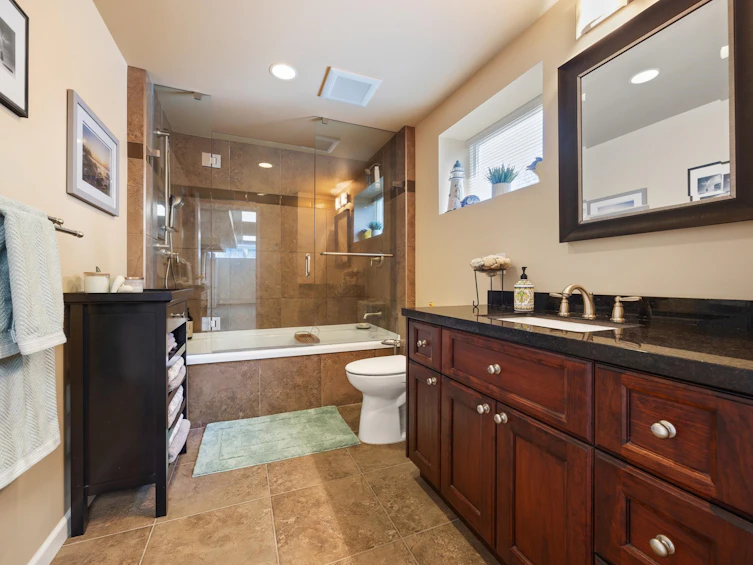 8236 17th Avenue, Burnaby, BC, V3N 1M8 - 25