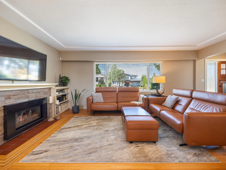 8236 17th Avenue, Burnaby, BC, V3N 1M8 - 6