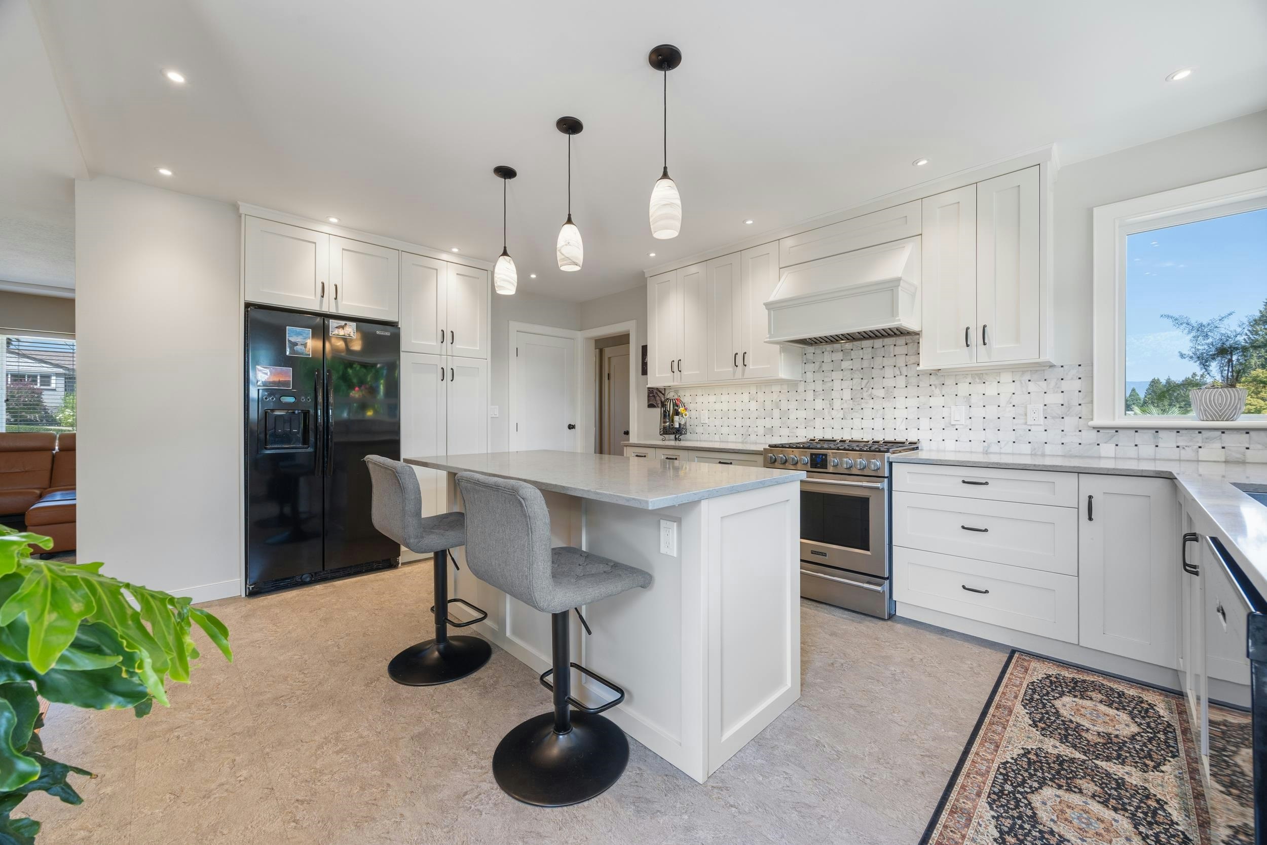 8236 17th Avenue, Burnaby, BC, V3N 1M8 - 14