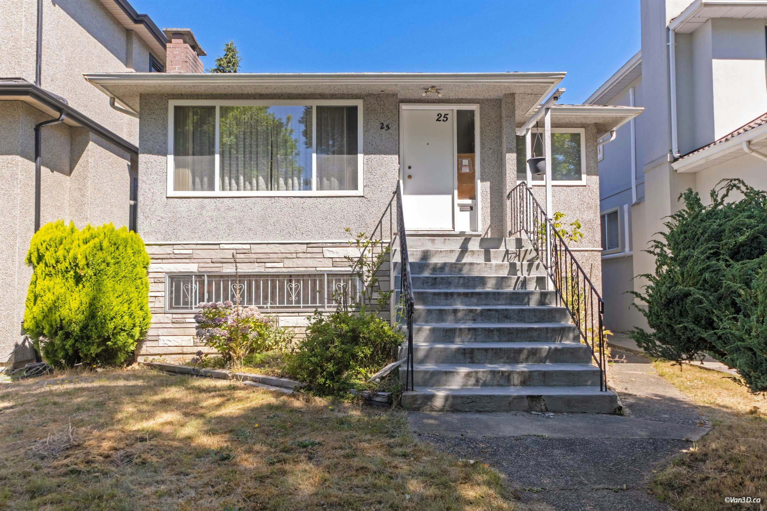 25 E 47th Avenue - 2