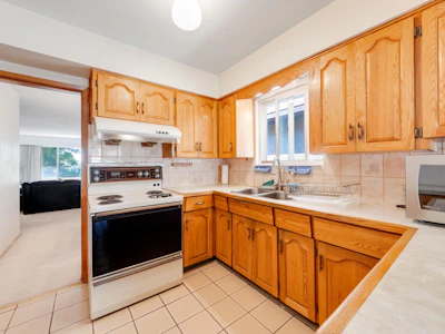 25 E 47th Avenue - 5