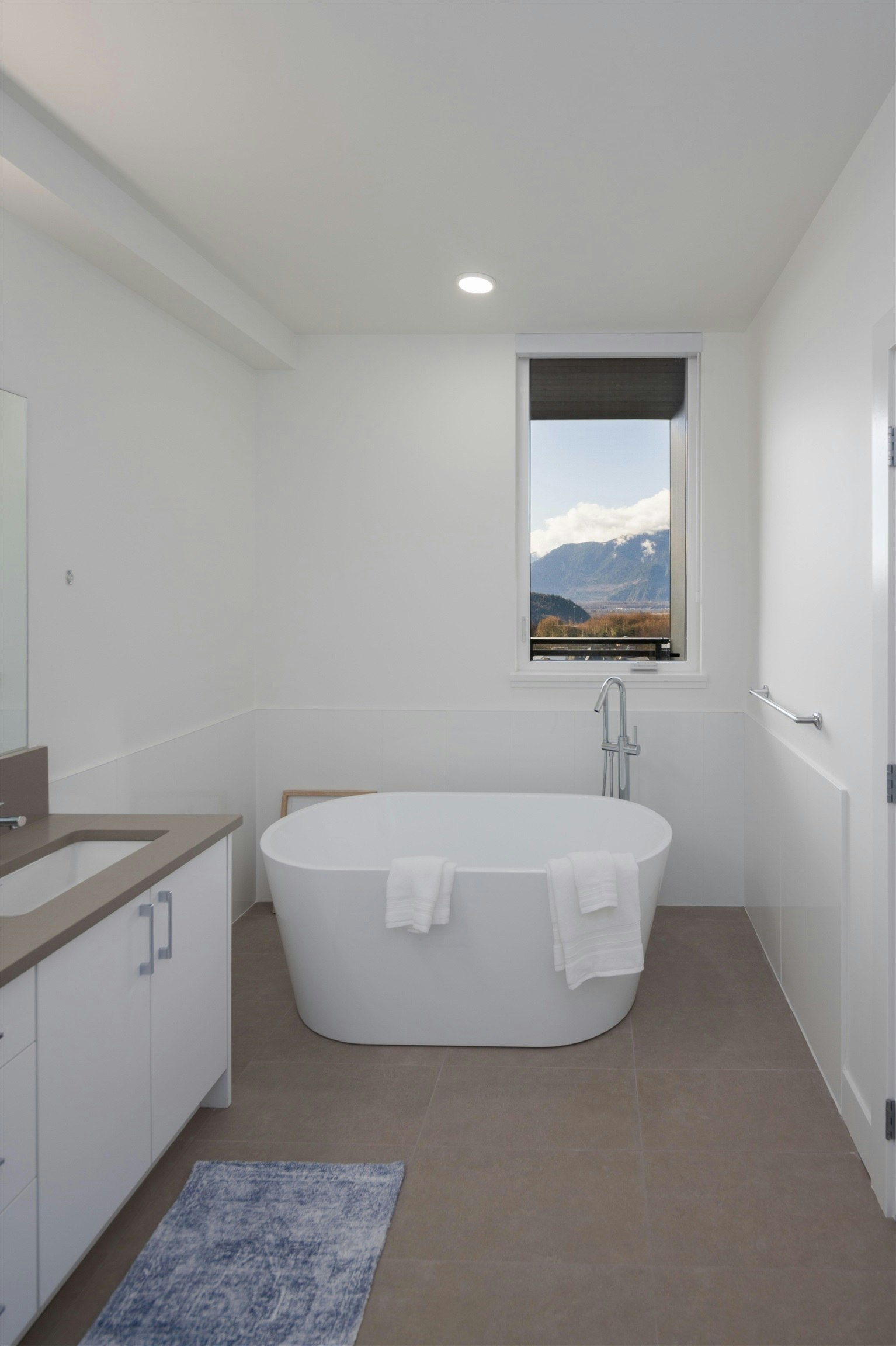 101-3405 Mamquam Road, Squamish, BC, V8B 1E4 - 22