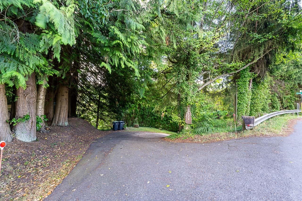 24400 56 Avenue - 2