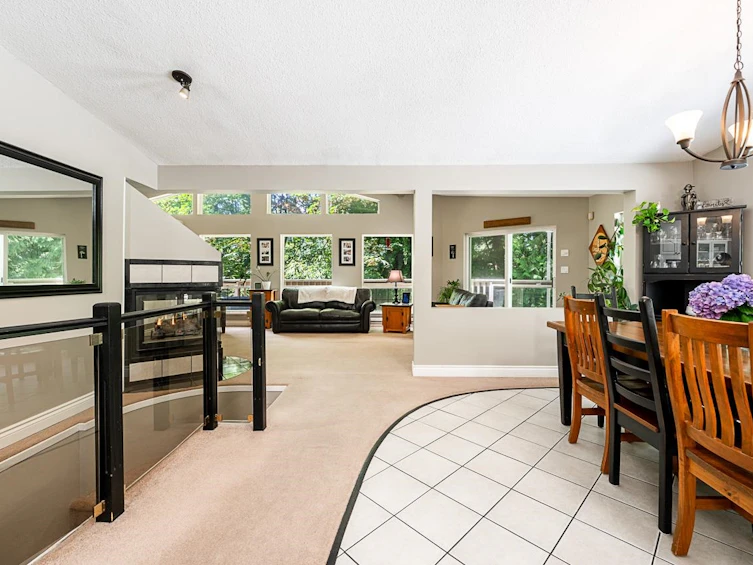 24400 56 Avenue, Langley, BC, V2Z 1E9 - 10