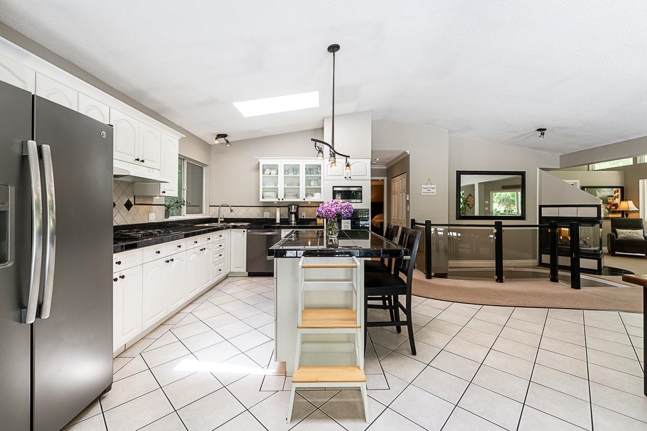 24400 56 Avenue, Langley, BC, V2Z 1E9 - 14