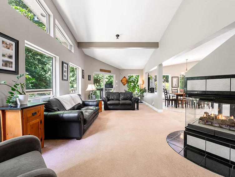 24400 56 Avenue, Langley, BC, V2Z 1E9 - 9