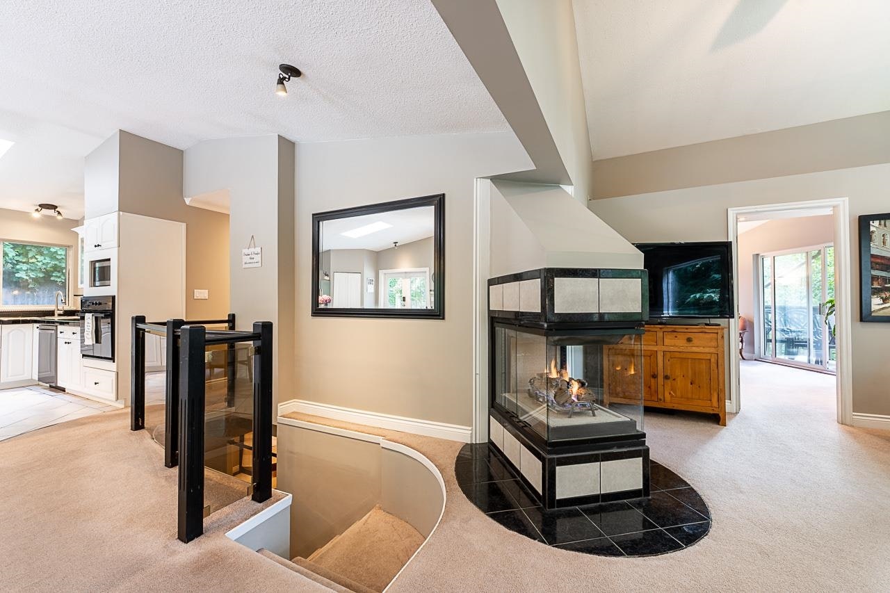 24400 56 Avenue, Langley, BC, V2Z 1E9 - 6
