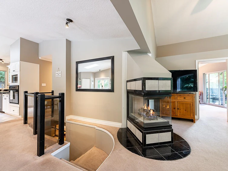 24400 56 Avenue, Langley, BC, V2Z 1E9 - 6
