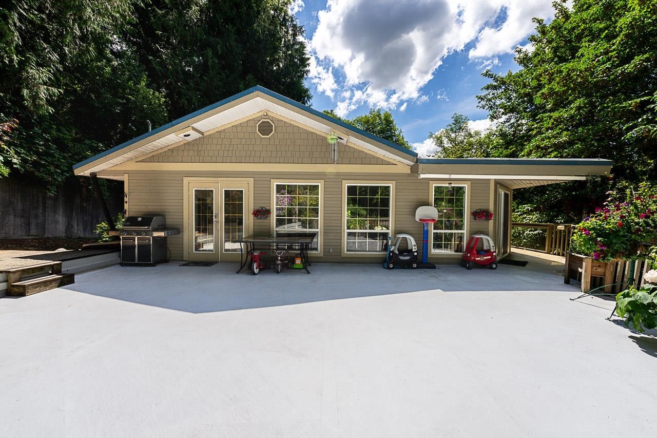 24400 56 Avenue, Langley, BC, V2Z 1E9 - 30