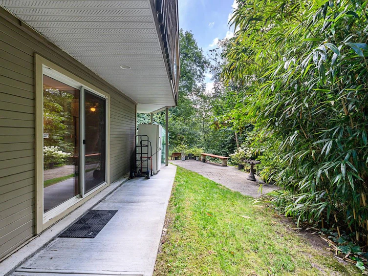 24400 56 Avenue, Langley, BC, V2Z 1E9 - 20