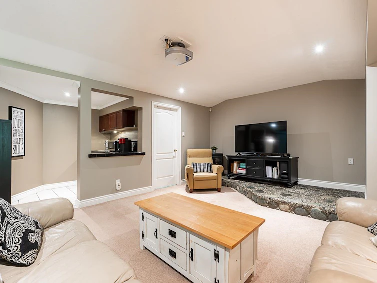 24400 56 Avenue, Langley, BC, V2Z 1E9 - 21