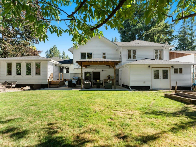 20291 36b Avenue, Langley, BC, V3A 2S3 - 36