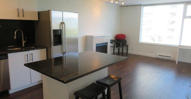 205-9298 University Crescent, Burnaby, BC, V5A 4X8 - 4