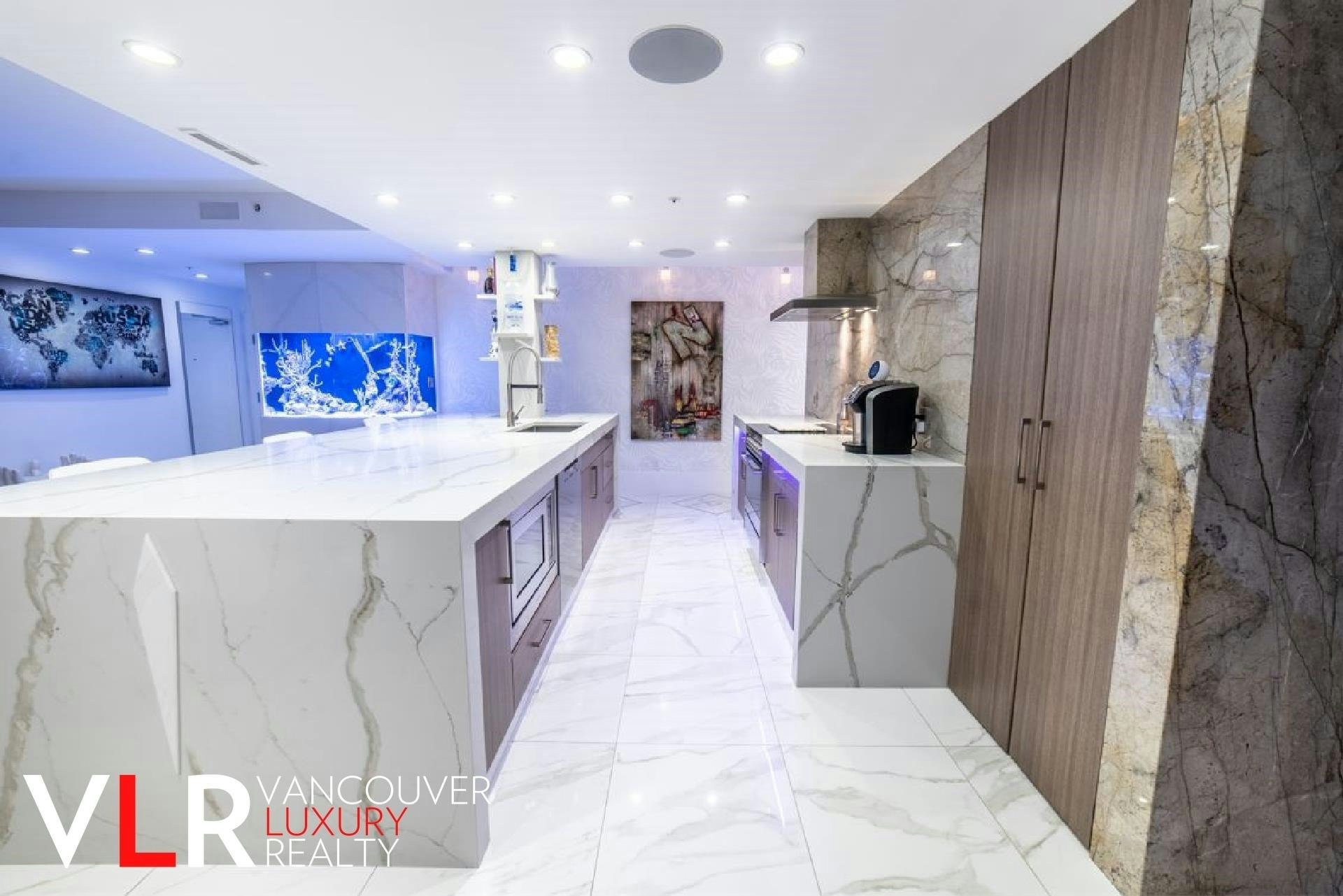 PH-199 Drake Street, Vancouver, BC, V6Z 2Y8 - 4