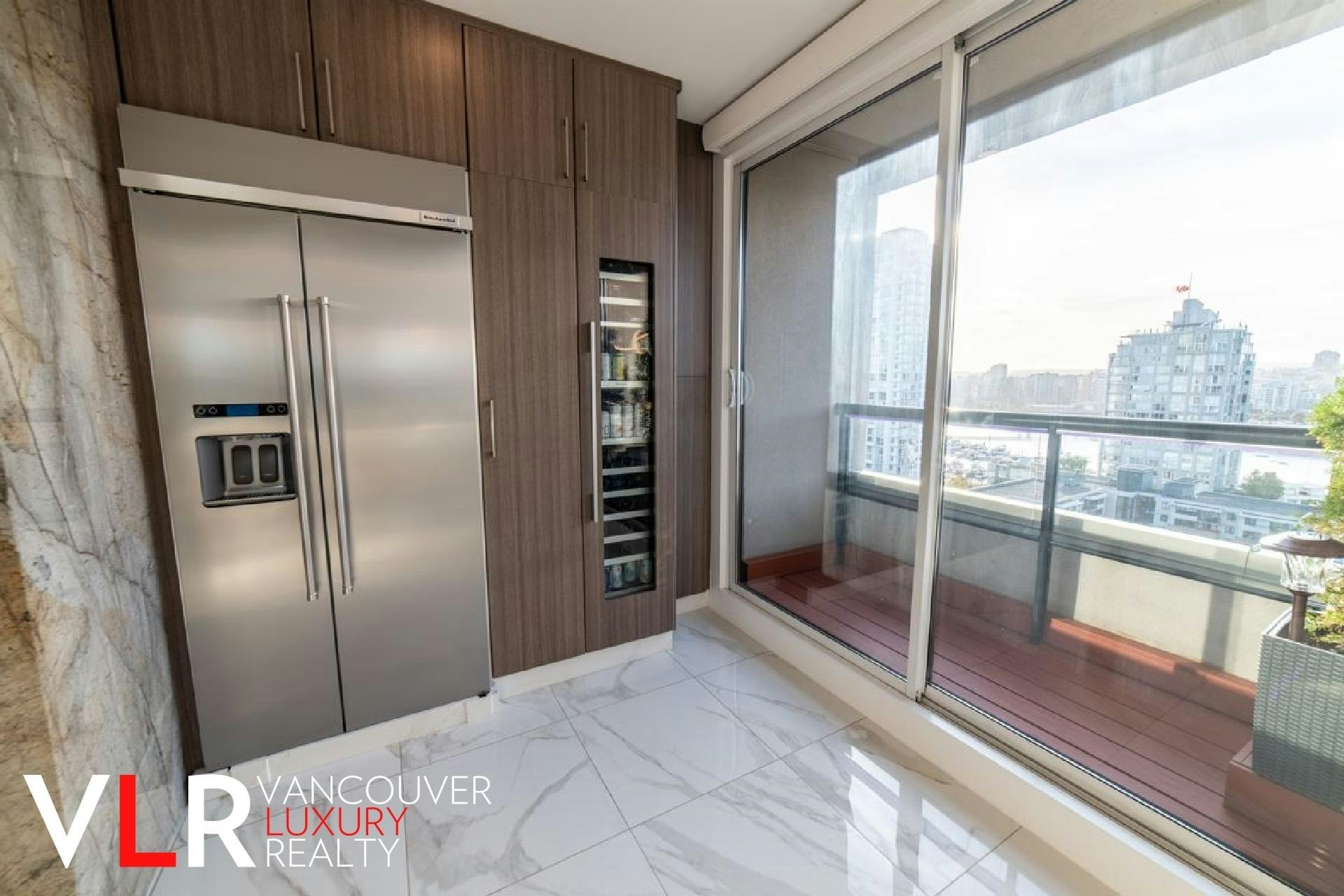 PH-199 Drake Street, Vancouver, BC, V6Z 2Y8 - 39