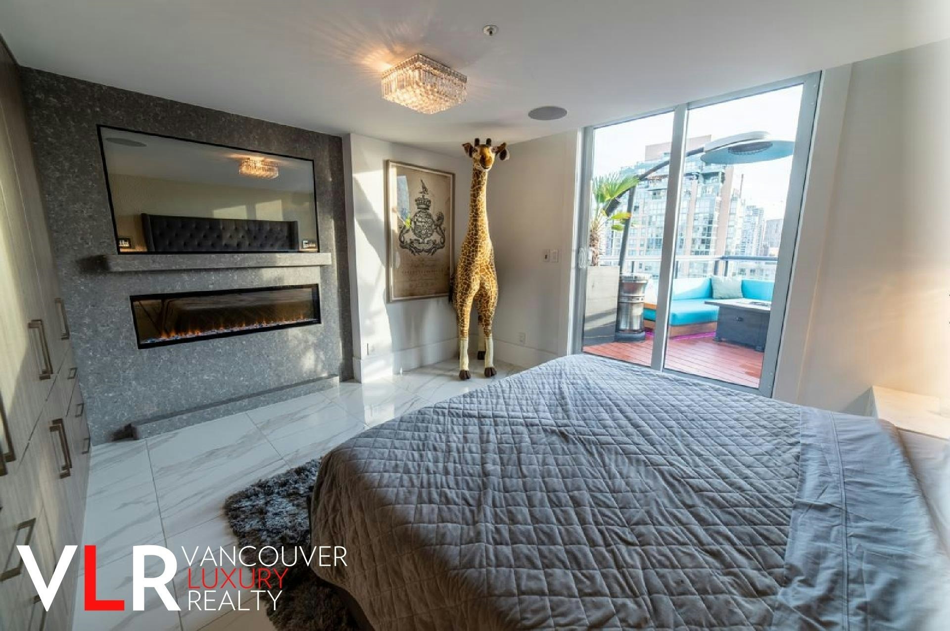 PH-199 Drake Street, Vancouver, BC, V6Z 2Y8 - 32