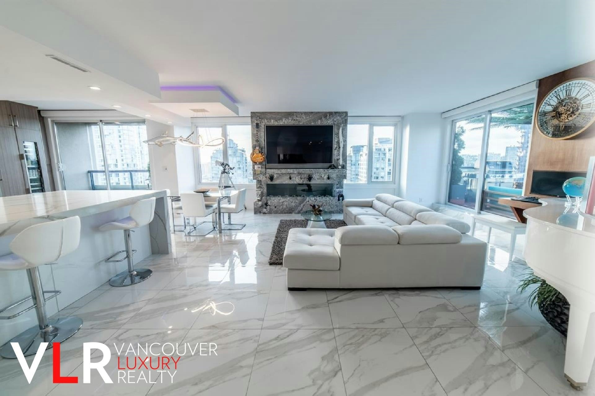 PH-199 Drake Street, Vancouver, BC, V6Z 2Y8 - 34