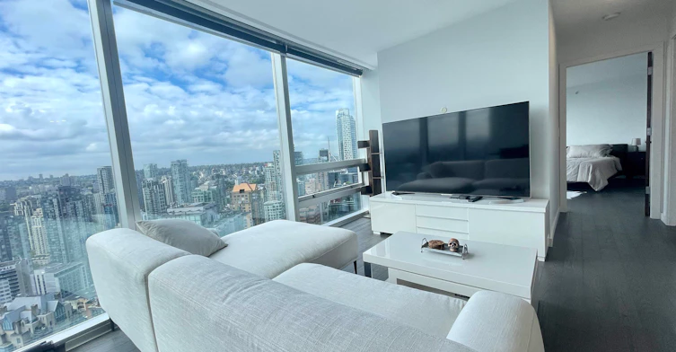938 Nelson Street, Vancouver, BC, V6Z 3A7