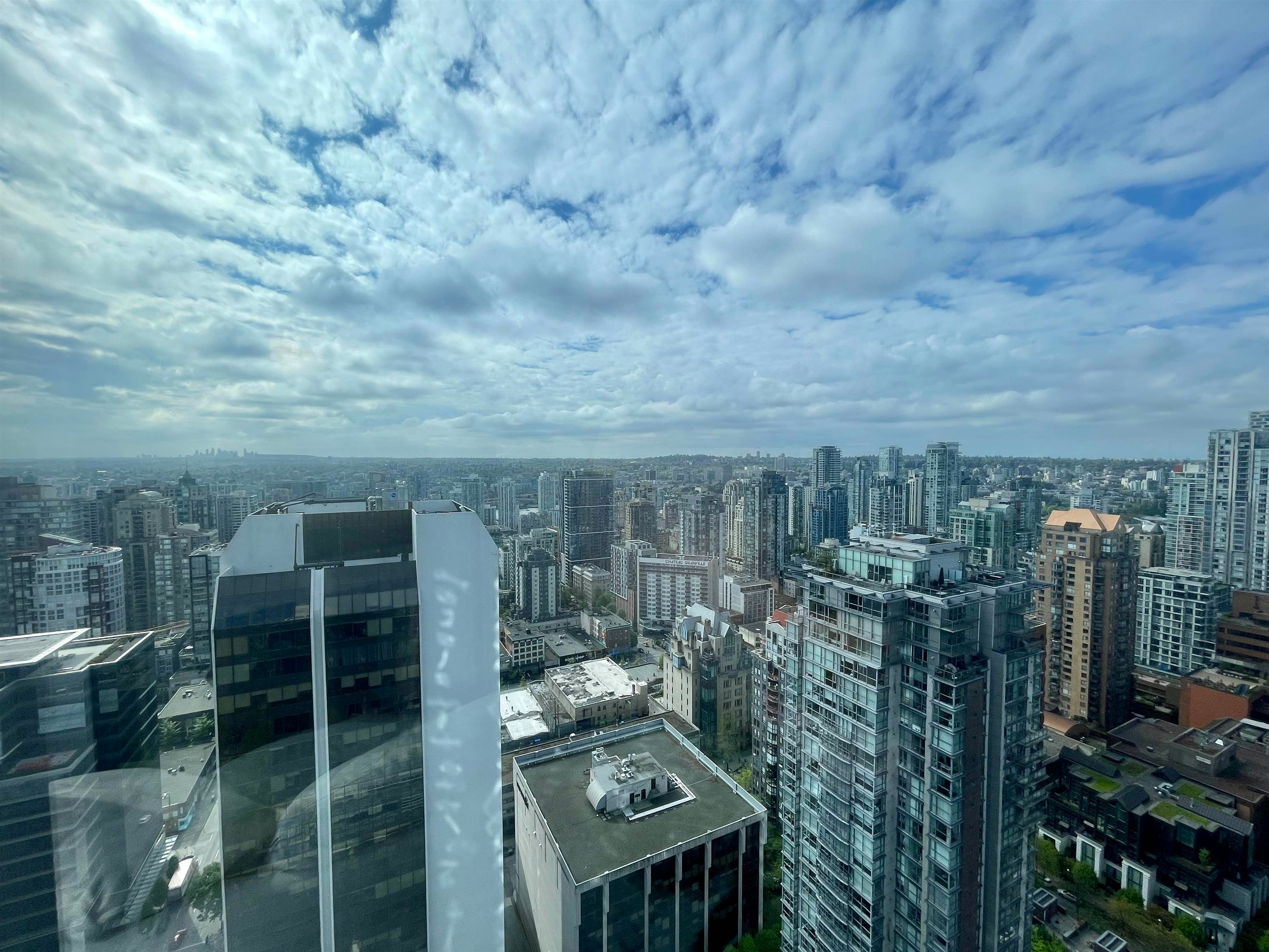 938 Nelson Street, Vancouver, BC, V6Z 3A7 - 21