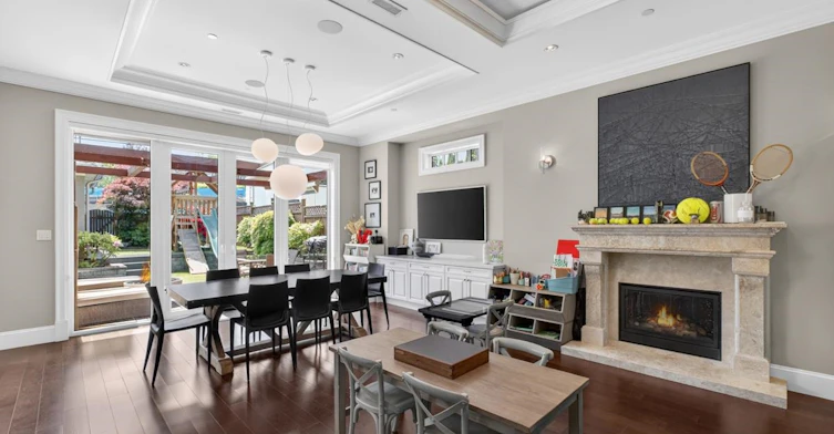 3818 Broadway W, Vancouver, BC, V6R 2C3 - 8