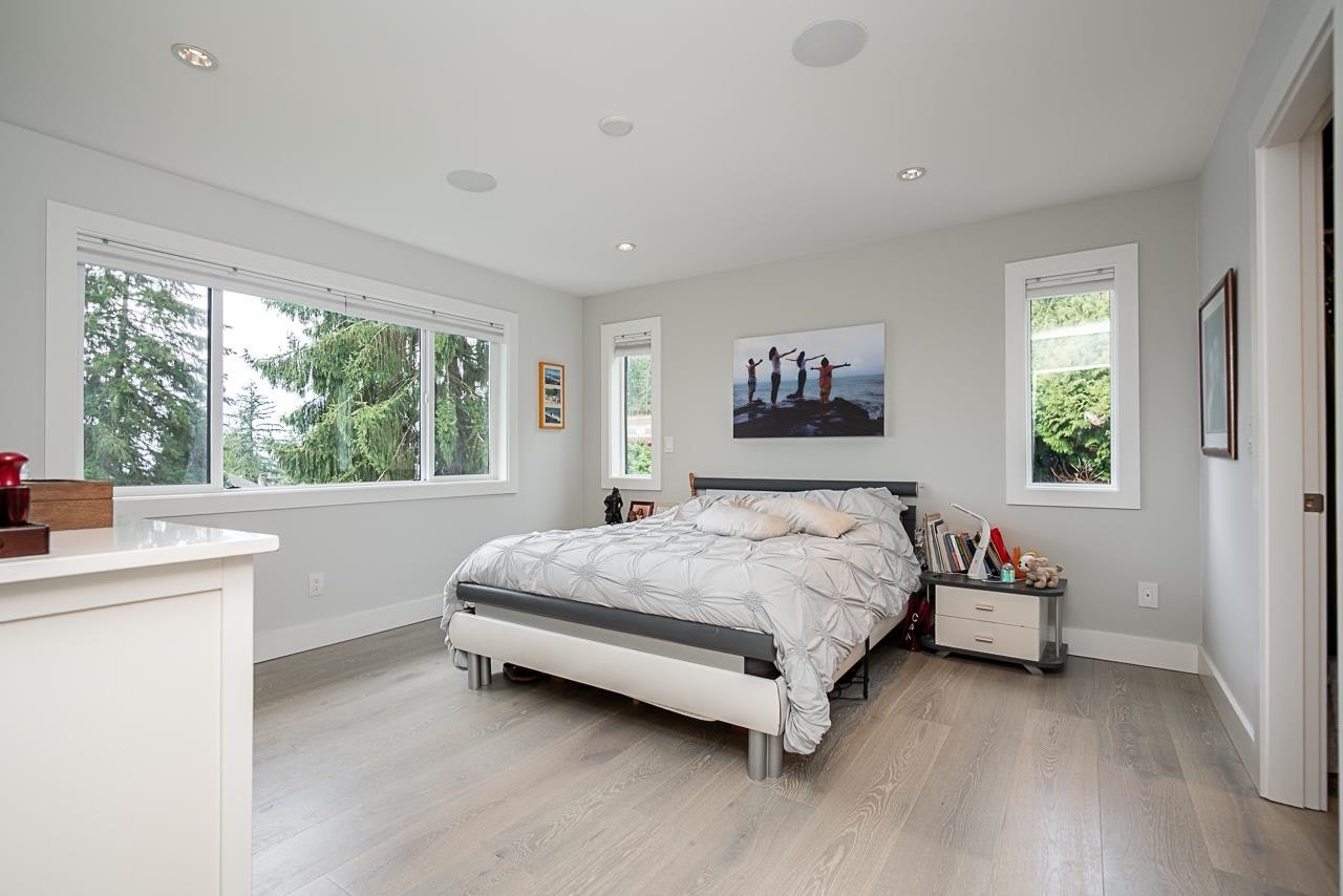 4365 Mountain Highway, North Vancouver, BC, V7K 2K3 - 17