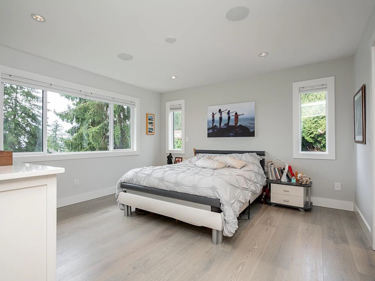 4365 Mountain Highway, North Vancouver, BC, V7K 2K3 - 17
