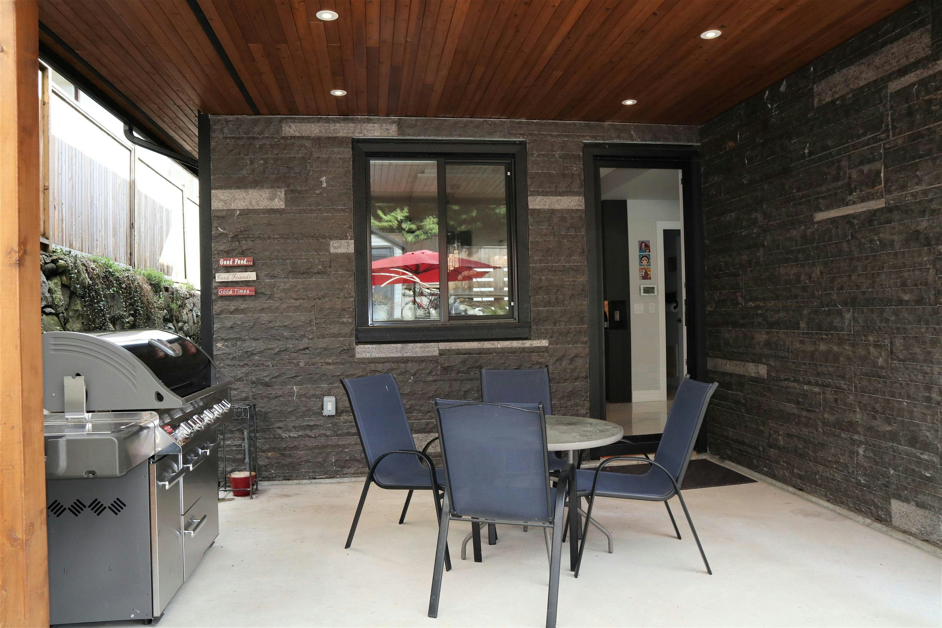 4365 Mountain Highway, North Vancouver, BC, V7K 2K3 - 31