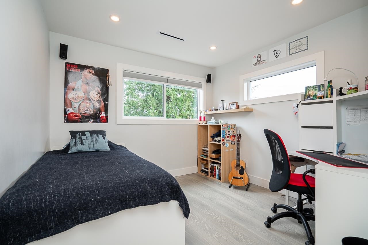 4365 Mountain Highway, North Vancouver, BC, V7K 2K3 - 21