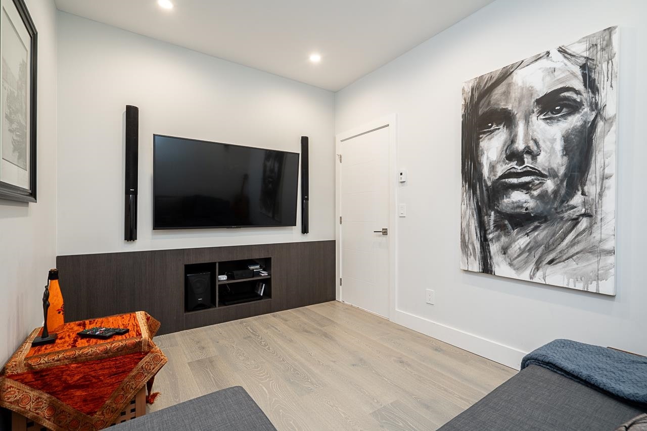 4365 Mountain Highway, North Vancouver, BC, V7K 2K3 - 28