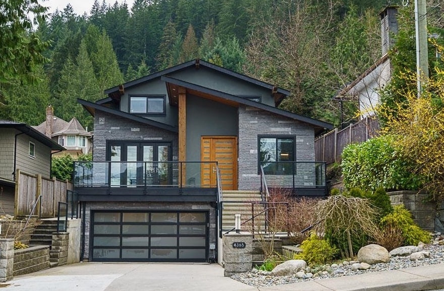4365 Mountain Highway, North Vancouver, BC, V7K 2K3
