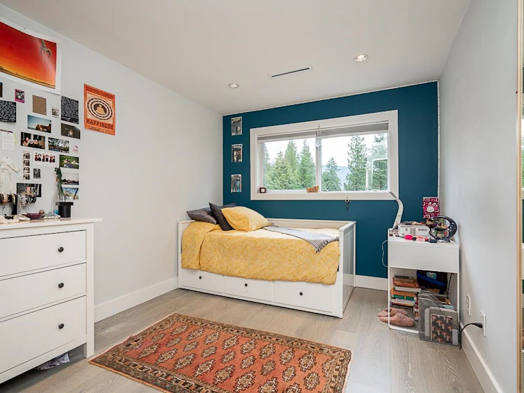 4365 Mountain Highway, North Vancouver, BC, V7K 2K3 - 23