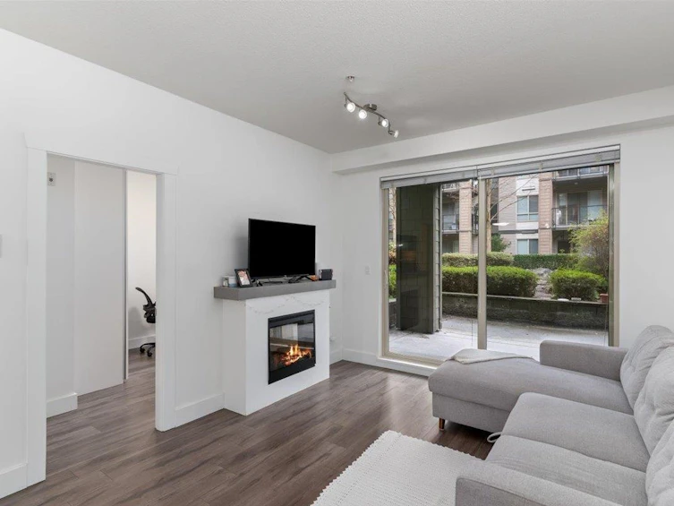 112-7478 Byrnepark Walk, Burnaby, BC, V3N 0B5