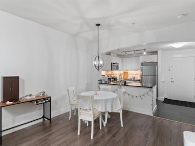 112-7478 Byrnepark Walk - 5