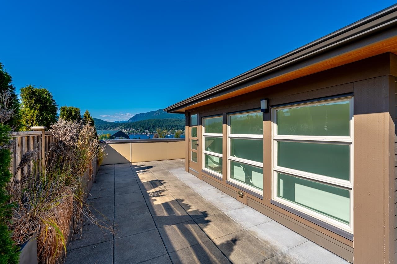 2316 St. Andrews Street, Port Moody, BC, V3H 2A8 - 8
