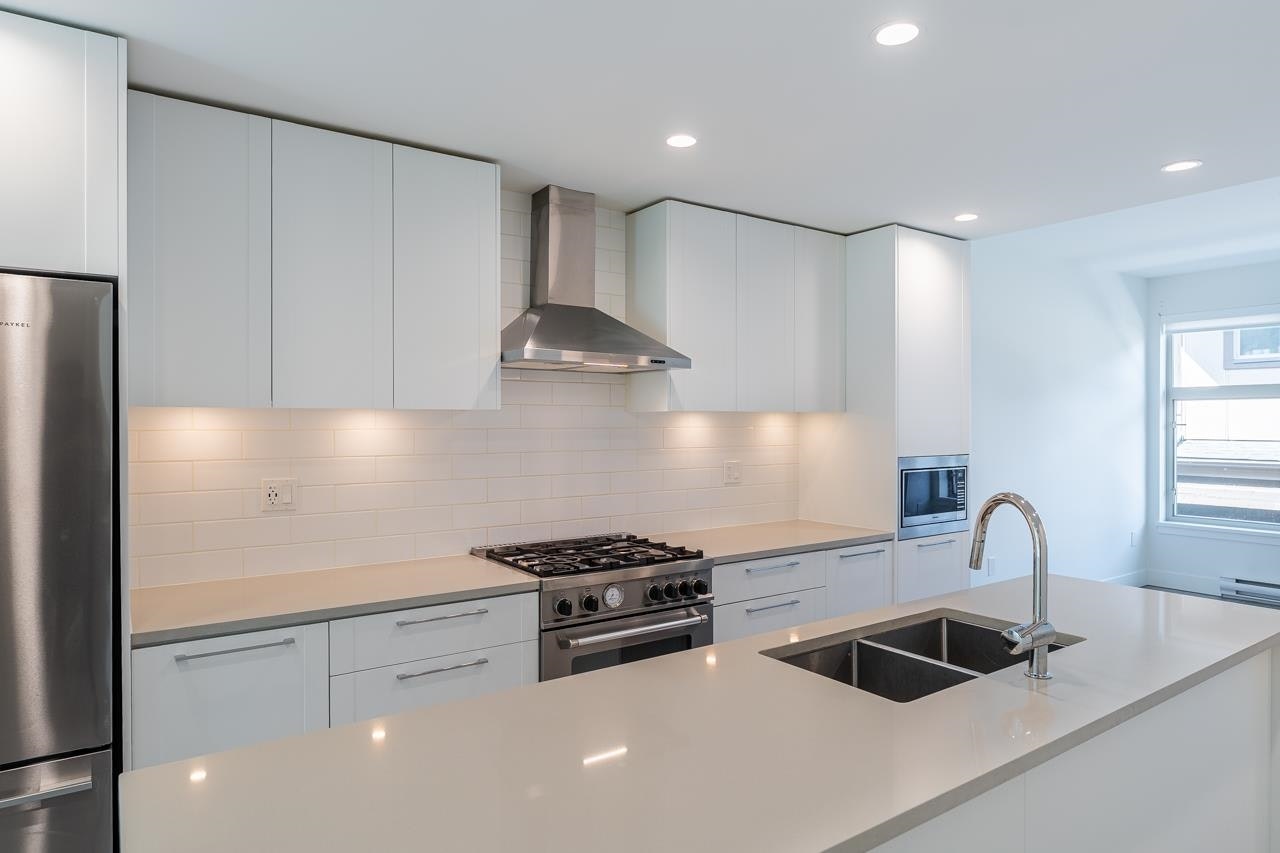 2316 St. Andrews Street, Port Moody, BC, V3H 2A8 - 9
